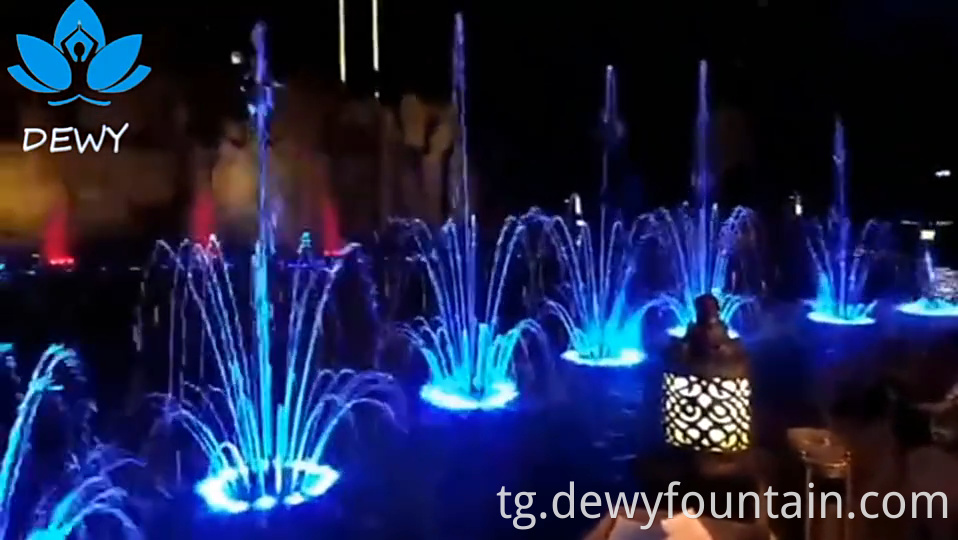 Фаввораҳои калони обӣ Large Water Fountains